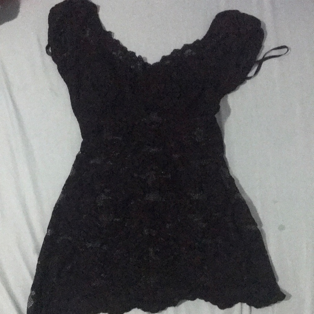 Cleaning out my closet!!!!
